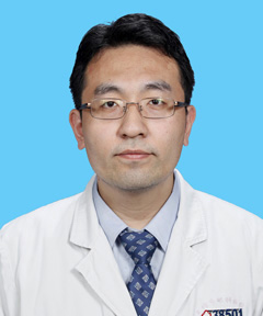孩子看眼病不用北上廣，國(guó)內(nèi)知名專家來疆坐診啦!