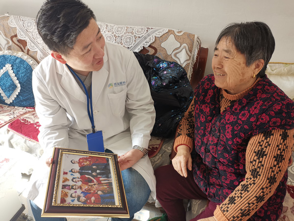 元宵慰問(wèn)送祝福，濃濃關(guān)愛(ài)暖人心